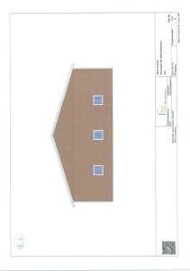 Fasadetegning som viser en side av en bygning med tre vinduer og et skråtak.