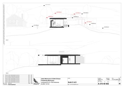 Snittegning (Snitt C & D) som viser bygningens tverrsnitt, høyder, takhøyder og grunnplan.