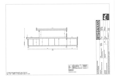 Detaljtegning av en vindu- eller dørkonstruksjon med mål og tekniske opplysninger.