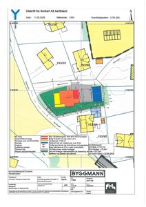 Situasjonsplan som viser tomtens plassering, nabolag og byggefelt med overlappende arealer.