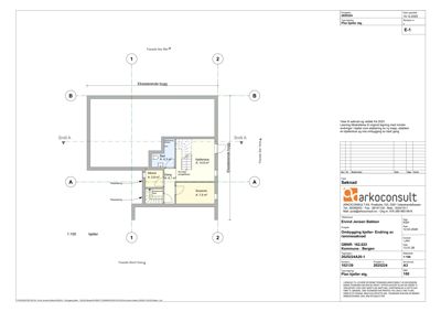 Etasjeplan for kjeller (E-1) som viser romfordeling, arealer og snittlinjer.