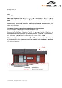 Fasadetegning som viser et oppriss av en bygning sett fra siden, med angivelse av tilbygg og terrenglinje.