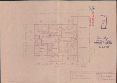 Etasjeplan (1. etasje) som viser romfordeling, mål og innredning.