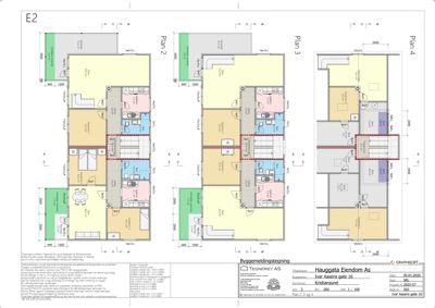Etasjeplaner (Plan 2, 3 og 4) som viser romfordeling, dører og vinduer.
