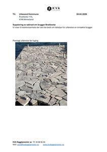 Fotografi av en planlagt utførelse for fugging av en brygge med flate steiner.