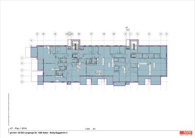 Etasjeplan (H7) som viser romfordeling, veggstruktur og trapphus i en boligbygning.