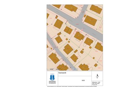 Situasjonsplan (kartutsnitt) som viser tomtene, veier og bygningsplasseringer i et område.