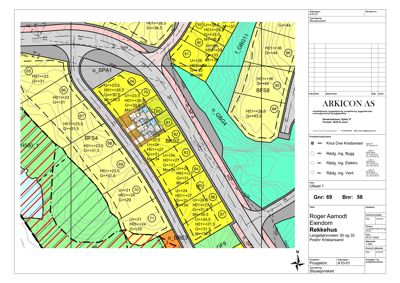 Situasjonskart som viser tomtens beliggenhet, nabotomter, veier, høydemål og bygningens plassering.