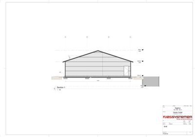 Snittegning (Section 1) som viser bygningens tverrsnitt, takhøyder og grunnplan.