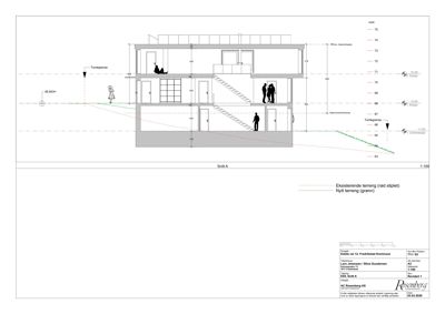 Snittegning (Snitt A) som viser bygningens tverrsnitt, høyder, terrengforhold og innvendig oppdeling.
