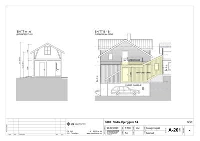Snittegning (Snitt A-A og Snitt B-B) som viser tverrsnittet gjennom huset, inkludert høyder, takform og konstruksjon.