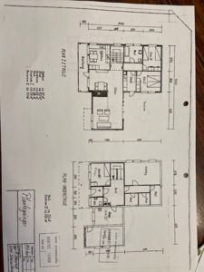 Plantegning som viser romfordeling for etasjene 'PLAN UNDERETASJE' og 'PLAN ETASJE', inkludert mål på rom og vegger.