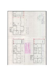 Etasjeplan med romfordeling, mål og innvendige detaljer for en bolig.
