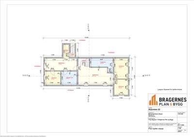 Etasjeplan for kjelleretasje med romfordeling, mål og snittlinjer