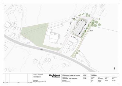 Situasjonsplan (Områdeplan) som viser tomt, bygninger, veier og høydemål.