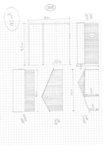 Håndtegnet fasadeopprikk (elevation) som viser bygningens utseende fra ulike vinkler (sør, vest, nord, øst) med mål og takform.