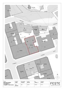 Situasjonsplan som viser tomtens plassering i forhold til nabolaget, veier (Torvgaten, Hylleveien) og nabotomter med arealnummer.