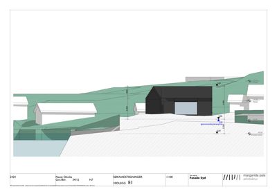Fasadetegning (opprikk) som viser bygningens profil sett fra syd, inkludert høydemål og terrengforhold.