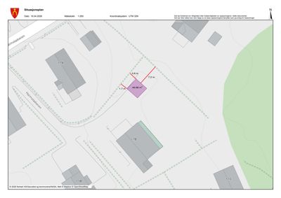 Situasjonsplan som viser tomtens plassering i forhold til nabolag, veier (Hålmestadveien) og eksisterende bygninger. Planen inkluderer mål på tomtens sider og areal.