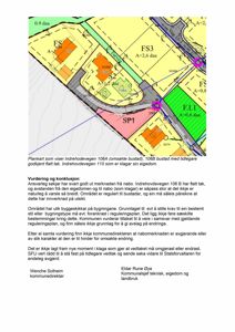 Bildet viser en plankart (situasjonsplan) med arealbruksinndeling, eiendomsnummer og veiopplysninger for Indrehovdevegen 106A/B. Under kartet er det en tekstuell vurdering og konklusjon fra kommunedirektøren.