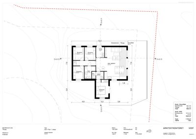 Etasjeplan (1. etasje) med romfordeling, dimensjoner og arealoppsummering.