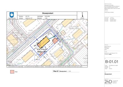 Situasjonsplan som viser bygningens plassering på tomt, med tilhørende vegnavn og mål.