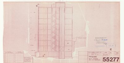 Snittegning av et bygg (Frydenbø) som viser innvendig oppbygging, trapp og heis.