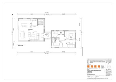 Etasjeplan (PLAN 1) som viser romfordeling, mål og innredning for en bolig.