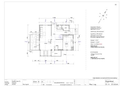 Etasjeplan (1. etg) med romfordeling, mål og byggetekniske opplysninger.
