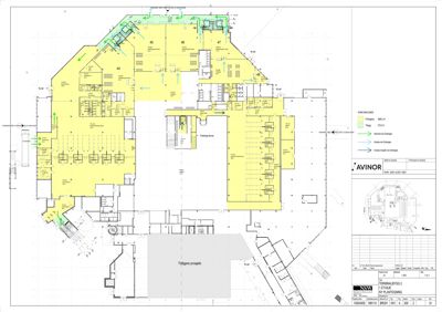 Etasjeplan (1. etasje) av Terminalbygget 2 ved Oslo lufthavn, som viser romfordeling, arealer og anvisninger for ulike funksjoner.