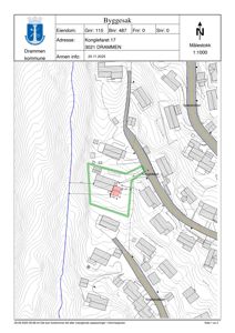 Situasjonsplan som viser eiendomsgrunnlinjer, topografi og nabobebyggelse.