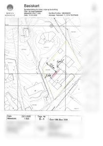 Basiskart (situasjonskart) som viser tomtegrenser, høydemålerlinjer og bygningsplasseringer for Nesveien 11, 5114 TERTNES.