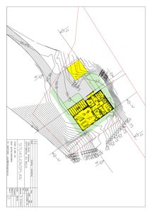 Situasjonsplan som viser tomtens høydemålerlinjer, bygningers plassering og forhold til nabotomter.