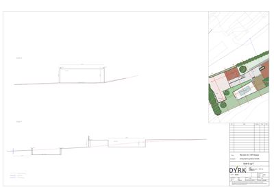 Snittegning (Snitt E og F) som viser bygningens høydeprofil i forhold til terrenget, samt en situasjonsplan i øvre høyre hjørne.