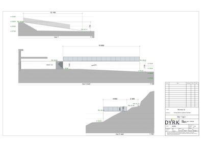 Snittegning som viser detaljer for tre ulike murer (mur 1, mur 2 nord og mur 2 vest) med høydemål og konstruksjonsdetaljer.