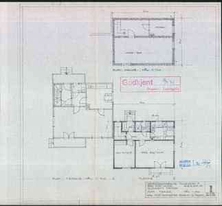 Etasjeplan (1. etasje) med romfordeling, dører og mål.