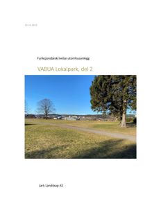 Fotografi av et utomhusanlegg (Lokalpark) med grøntområde, trær og en sti.