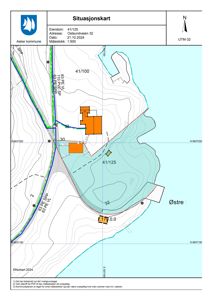 Situasjonskart som viser eiendomsnummer, adresse, topografi og bygningsfotavtrykk.