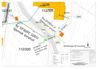 Situasjonsplan som viser vann- og avløpsanlegg (SP) i forhold til eiendomsgrenser, boretthull og eksisterende ledninger.