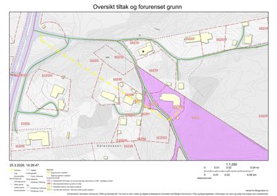 Kart over et område med overlagte data om tiltak, forurensning og eiendomsnummer.
