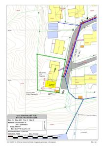 Situasjonskart som viser tomtens grenser, naboeiendommer, veier og planlagt byggefelt.