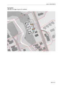 Situasjonsplan som viser bygningens plassering i forhold til nabolaget, veier og terrengforhold.