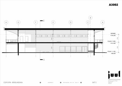 Snittegning (SNITT 2) som viser bygningens tverrsnitt, høyder og romfordeling.