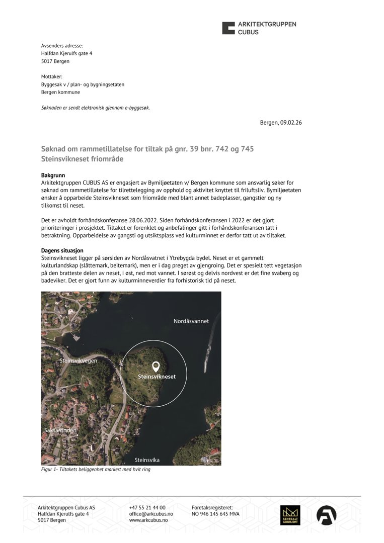 Fotografi av Norddøsvannet med markering av Steinsvikeneset og nabolag.