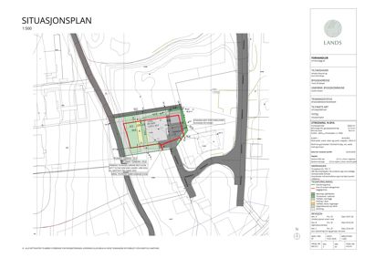 Situasjonsplan som viser tomtens beliggenhet, grenser, tilstøtende eiendommer og infrastruktur.