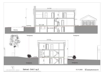 Snittegning av en bolig med to etasjer, inkludert høydeangivelser, trapper og tilstøtende bygning.