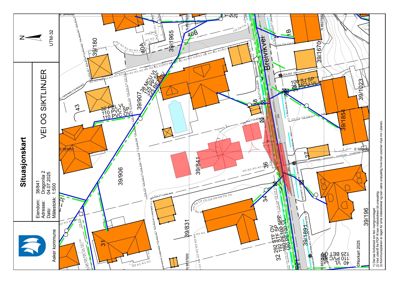 Situasjonskart som viser eiendomsgrenser, naboeiendommer, veier og infrastruktur i området.