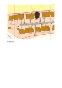 Oversiktskart som viser tomt, bygninger og veier i et nabolag