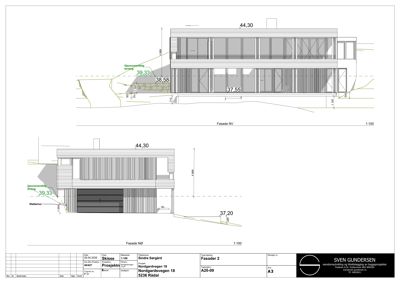 Fasadetegning (opprikk) av en bygning sett fra nord og nord-vest, med høydemål og terrengforhold.
