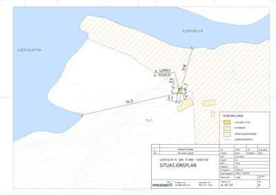 Situasjonsplan som viser tomtens beliggenhet ved Gjerøya, grenser til Gjerølvatnet, og plassering av eksisterende bygninger og eiendomsgrenser.